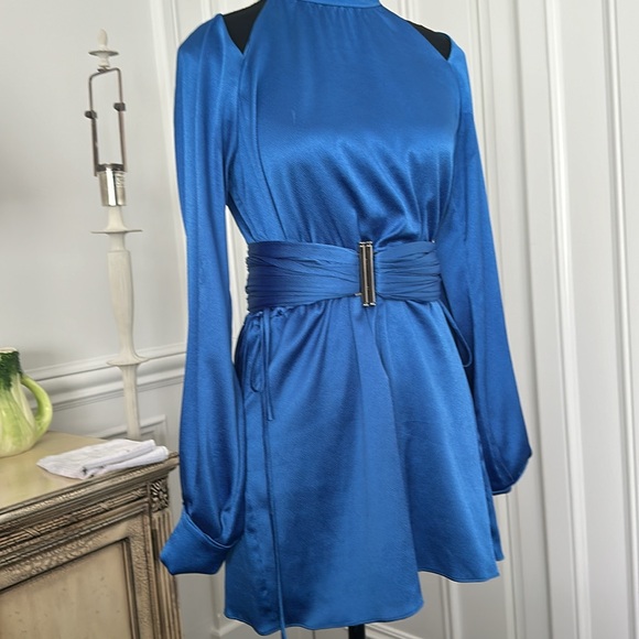 Alexis Size XS 100 hundred percent polyester romper - Picture 6 of 8